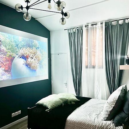 Maisonnette Proche De Paris & Home Cinema 부르그-라-레인느 외부 사진